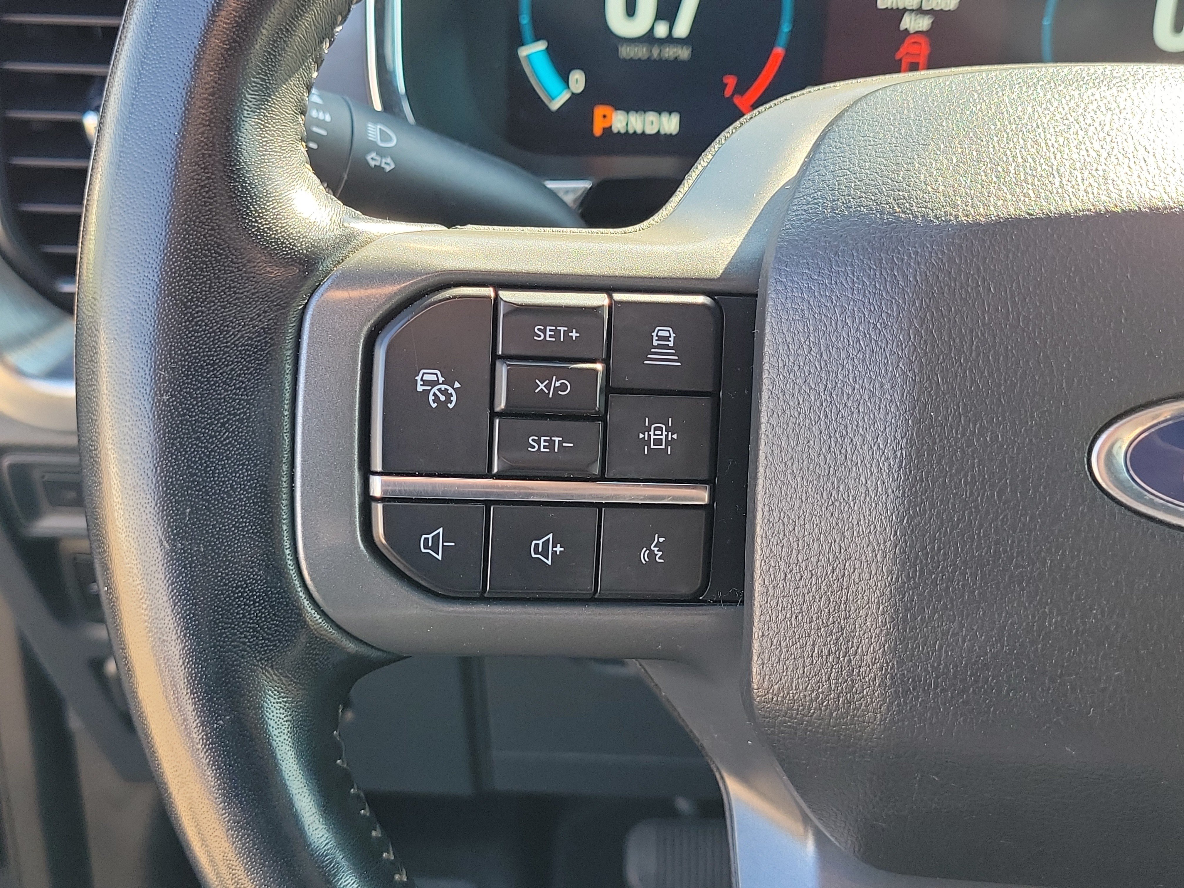 Used 2023 Ford F150 Lariat w/ Equipment Group 502A High AWD/4WD image 22