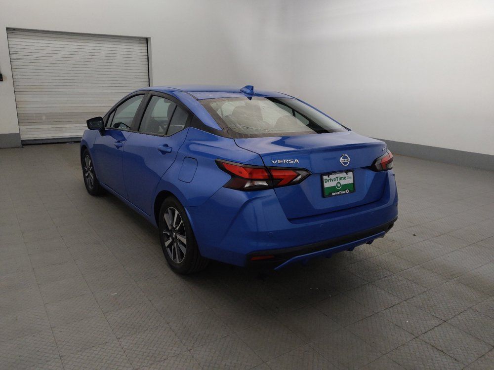 Used 2021 Nissan Versa SV FWD image 5