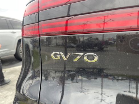 Used 2026 Genesis Electrified GV70 Advanced image 12