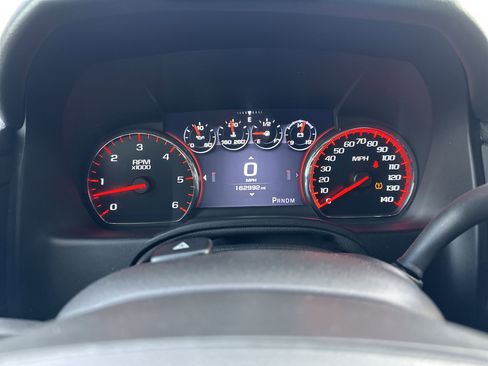 Used 2015 GMC Yukon XL Denali w/ Premium Package image 17