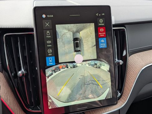 New 2026 Volvo XC60 B5 Ultra w/ Protection Package Premier image 23