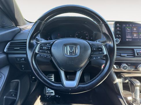 Used 2021 Honda Accord Sport image 12