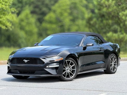 Used 2018 Ford Mustang Convertible w/ Wheel & Stripe Package RWD image 8