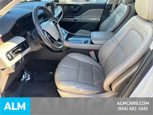Used 2020 Lincoln Aviator Grand Touring w/ Elements Package Plus image 11