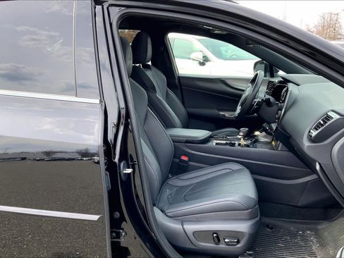 Used 2023 Lexus NX 350 F Sport image 9