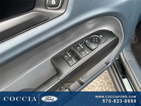 New 2025 Ford Maverick XLT w/ XLT Luxury Package image 32