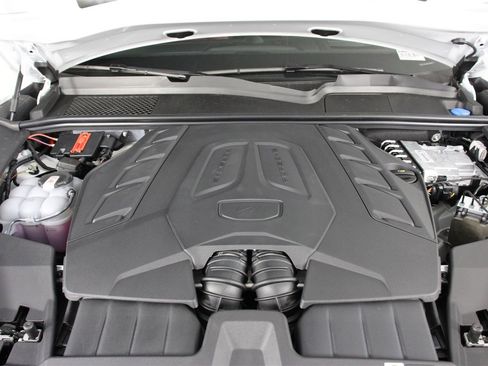 New 2026 Porsche Cayenne S image 20