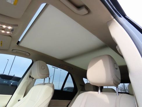 Used 2024 Mercedes-Benz GLE 450 4MATIC image 42