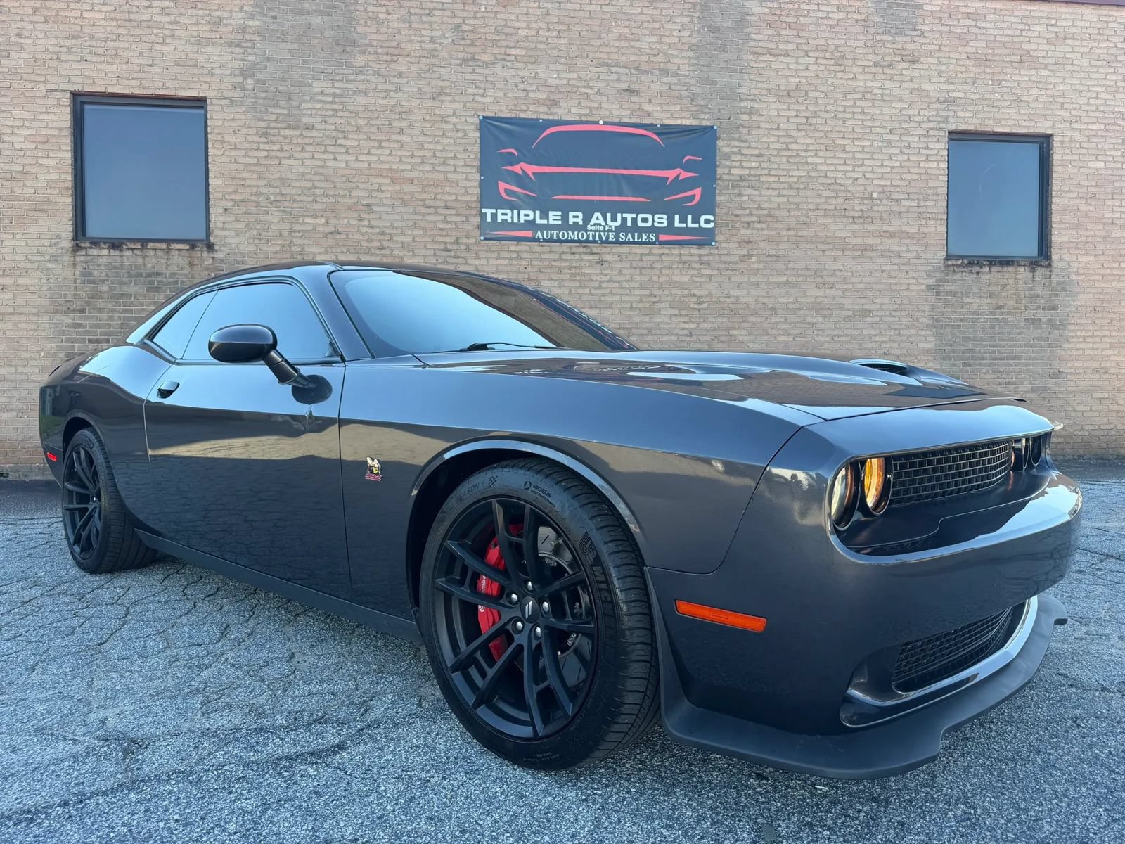 Used 2020 Dodge Challenger R/T Scat Pack w/ Dynamics Package RWD image 2