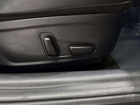 Used 2019 Kia Stinger GT1 image 51