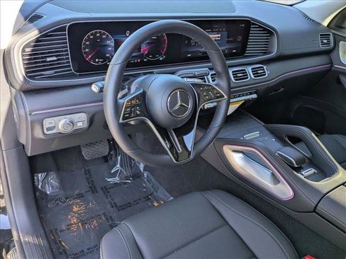 Certified 2026 Mercedes-Benz GLS 450 4MATIC image 10