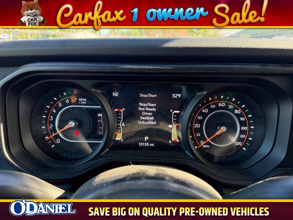 Used 2025 Jeep Gladiator Mojave w/ Convenience Group AWD/4WD image 8