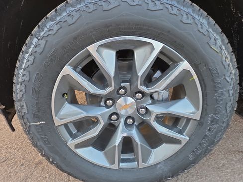 New 2026 Chevrolet Silverado 1500 LT w/ All Star Edition Plus image 11