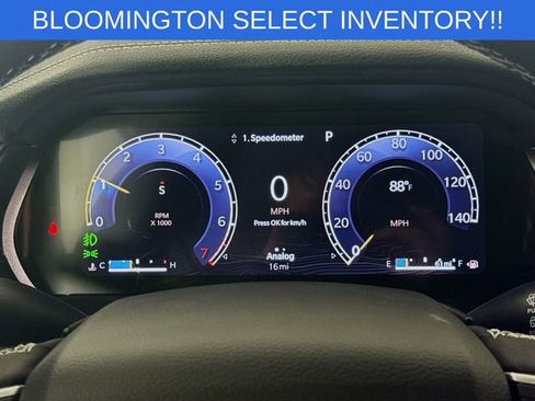 New 2025 Jeep Grand Cherokee Limited image 12