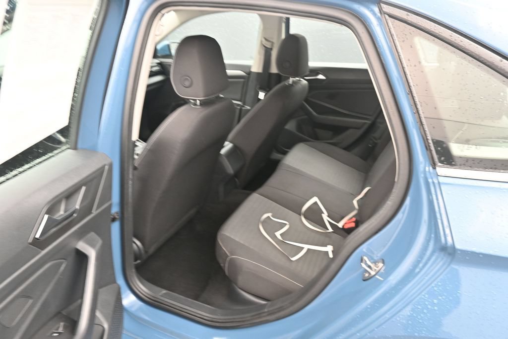 Used 2025 Volkswagen Jetta S FWD image 17