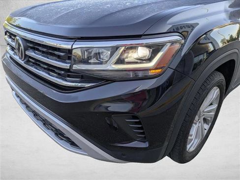 Used 2023 Volkswagen Atlas SE w/ Panoramic Sunroof Package AWD/4WD image 9