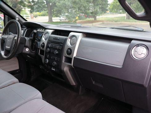 Used 2013 Ford F150 XLT AWD/4WD image 17