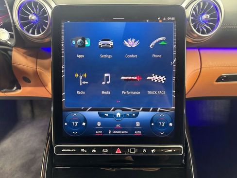 Certified 2022 Mercedes-Benz SL 55 AMG 4MATIC image 17