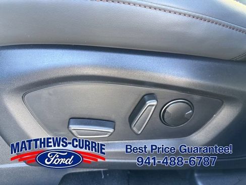 New 2026 Ford Explorer Active w/ Active Comfort Package RWD image 10