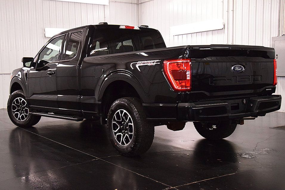 Used 2023 Ford F150 XLT w/ Equipment Group 302A High AWD/4WD image 5