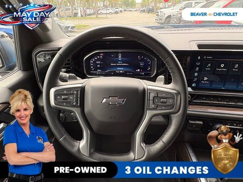 Used 2025 Chevrolet Silverado 1500 RST AWD/4WD image 18