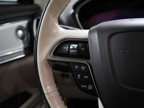 Used 2019 Lincoln Nautilus Black Label AWD/4WD image 14