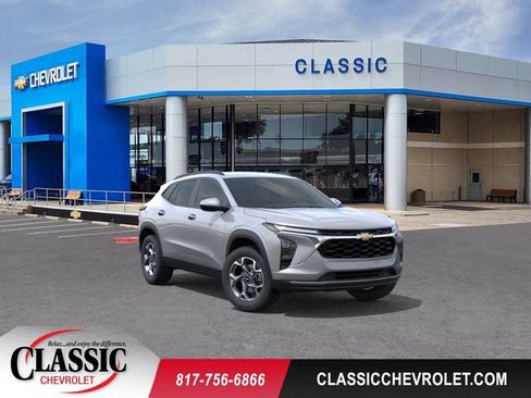 New 2026 Chevrolet Trax LT w/ Driver Confidence Package FWD image 1