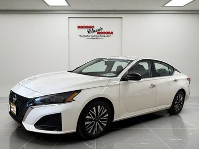 Used 2025 Nissan Altima 2.5 SV