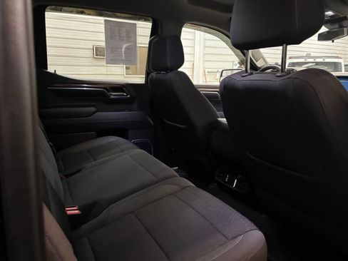 Used 2022 Chevrolet Silverado 1500 RST w/ Z71 Off-Road Package AWD/4WD image 31