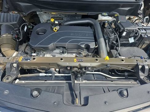 Used 2023 Chevrolet Equinox LT FWD image 22