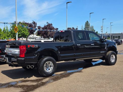 Used 2020 Ford F350 Limited w/ FX4 Off-Road Package AWD/4WD image 36