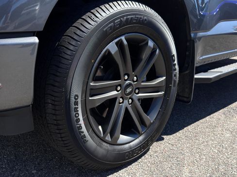 Used 2022 Ford F150 XLT w/ Equipment Group 302A High image 11