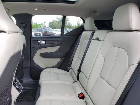 New 2026 Volvo XC40 B4 Plus w/ Protection Package Premier image 19