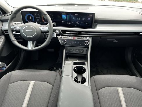 New 2026 Hyundai Sonata SEL FWD image 17