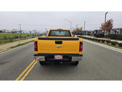 Used 2011 Chevrolet Silverado 2500 W/T image 6