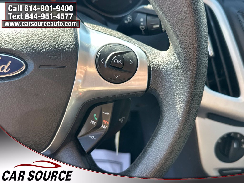 Used 2013 Ford Focus SE FWD image 21