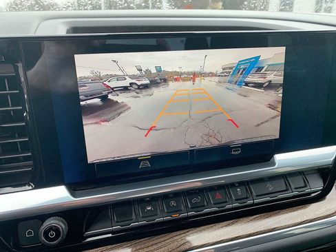 Certified 2022 Chevrolet Silverado 1500 LT Trail Boss image 14