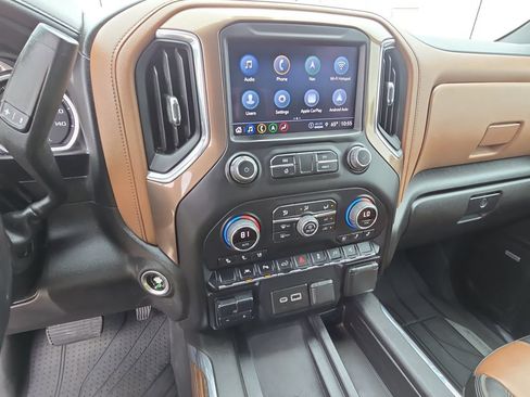 Used 2022 Chevrolet Silverado 1500 High Country w/ Technology Package AWD/4WD image 20