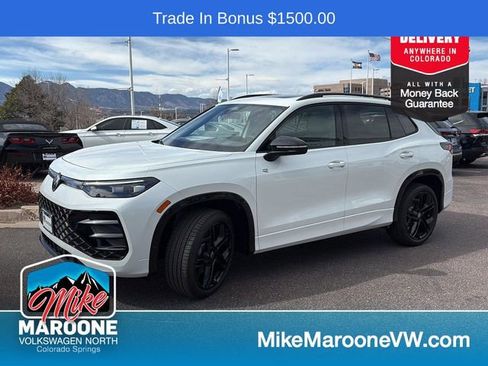 New 2026 Volkswagen Tiguan SE R-Line image 3