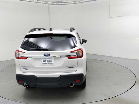 New 2025 Subaru Ascent Limited w/ Popular Package #2 image 9