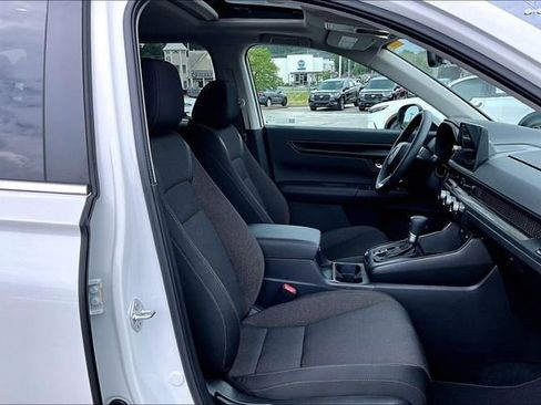 Used 2026 Honda CR-V EX image 28