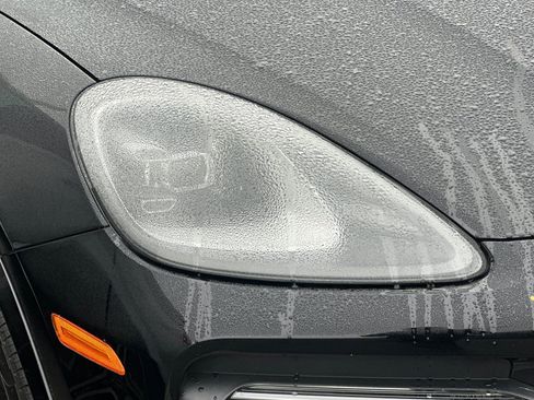 Used 2019 Porsche Cayenne image 13