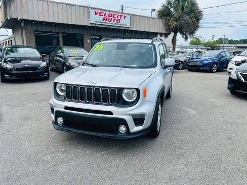 Used 2020 Jeep Renegade Latitude FWD image 1