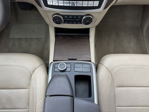 Used 2016 Mercedes-Benz GL 320 BlueTEC 4Matic image 34