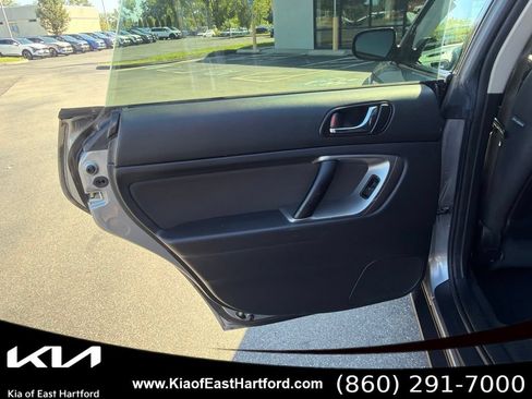 Used 2008 Subaru Outback 2.5i AWD/4WD image 17