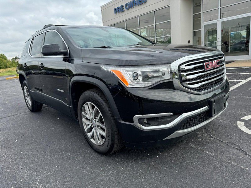 Used 2019 GMC Acadia SLE FWD image 2