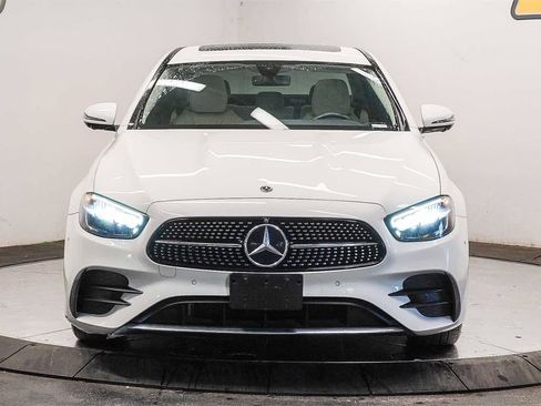 Used 2021 Mercedes-Benz E 350 Sedan image 2