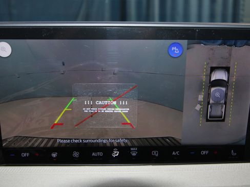 New 2026 Ford Maverick Lariat image 11