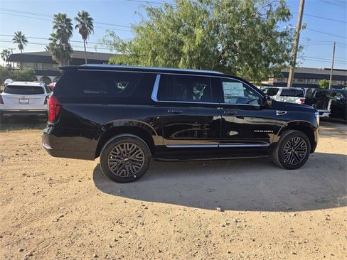 New 2026 GMC Yukon XL Elevation image 4