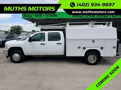 Used 2013 Chevrolet Silverado 3500 W/T w/ Skid Plate Package AWD/4WD image 1